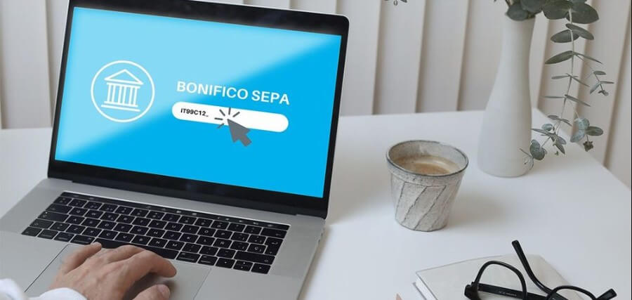 Bonifico con un computer