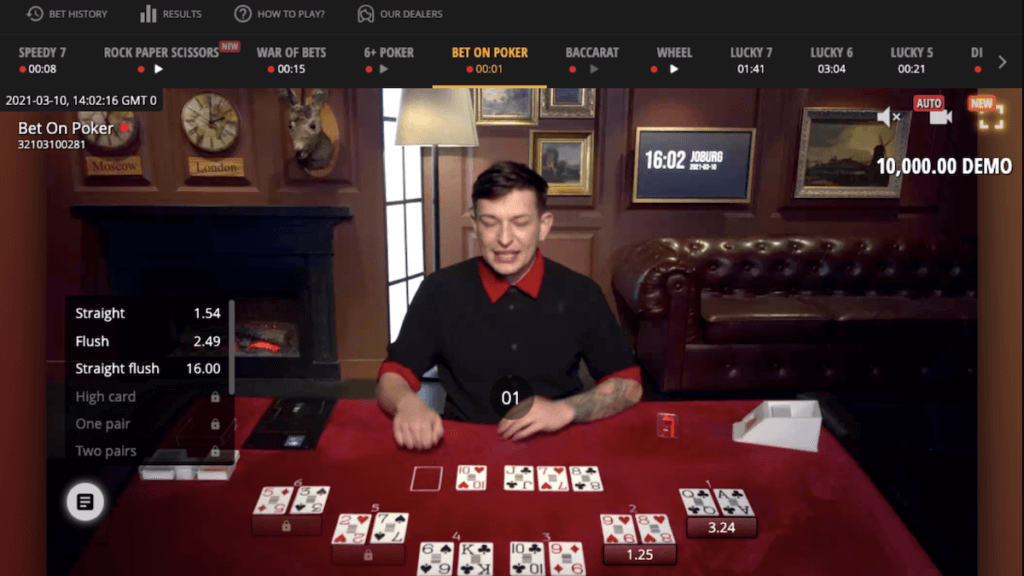 Screenshot di una interfaccia di gioco ai tavoli di Poker Live