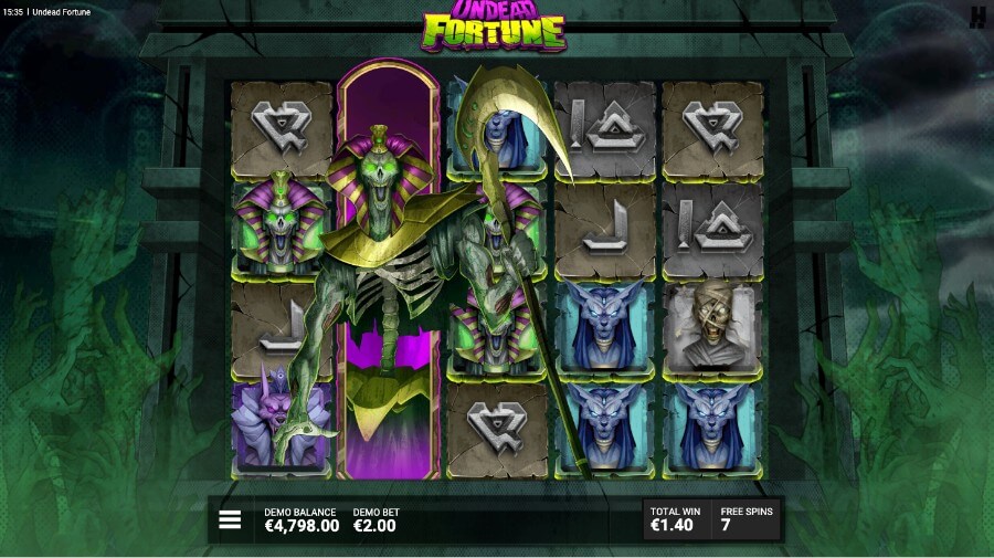 Giocata sulla slot online Undead Fortune